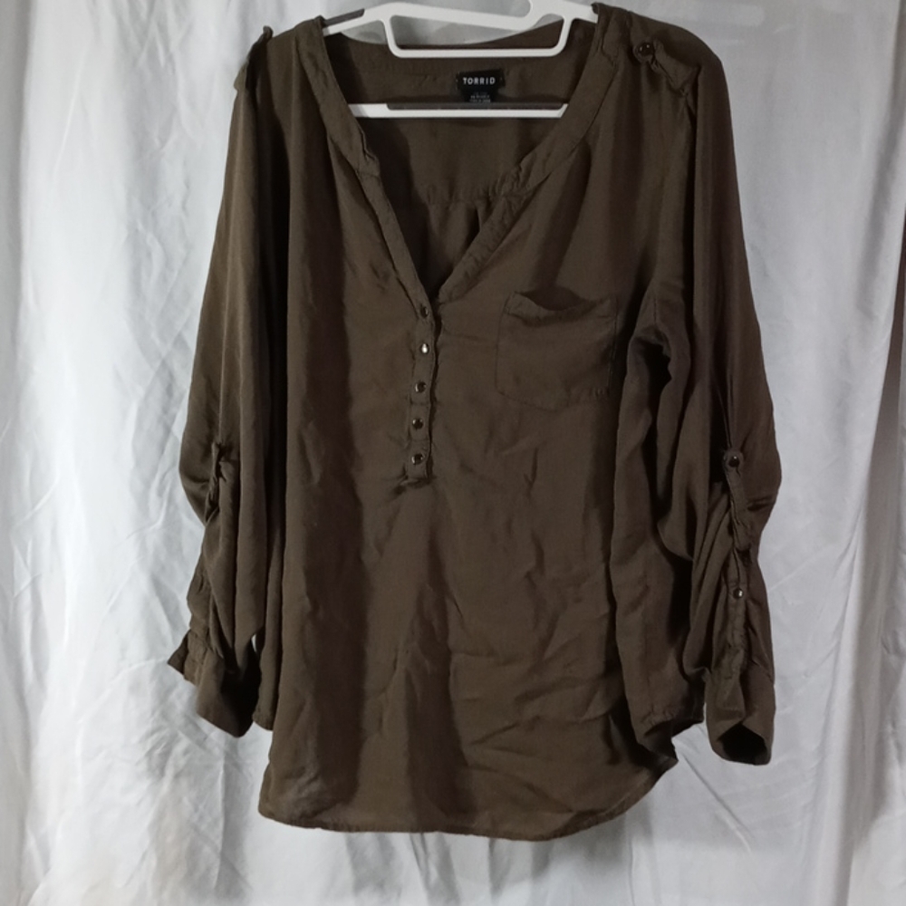 Jade torrid shirt
